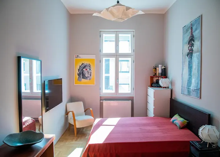 Stylishly Decorated In Great Location Apartmán